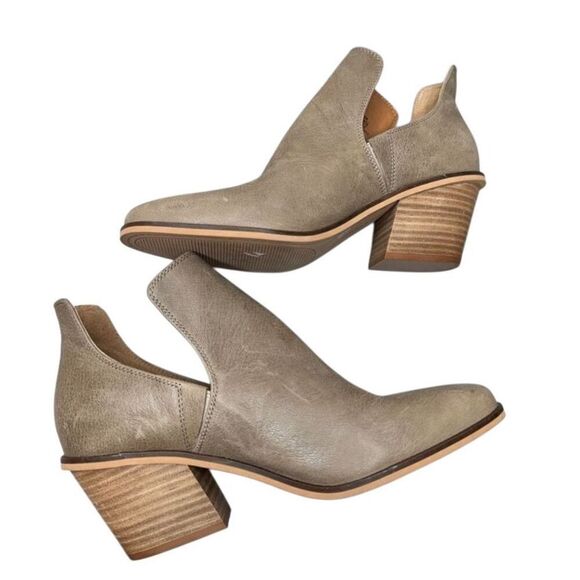 Lucky Brand Boots Size‎ 8.5 Tan Leather Block Heel Pull On Style Ankle Booties - Picture 6 of 12
